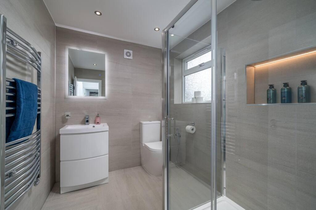 Apartament Lux 3Bed Near Wembley With Parking By Oceana Group - Sleeps 8 londyńska dzielnica londyńska dzielnica Harrow Zewnętrze zdjęcie